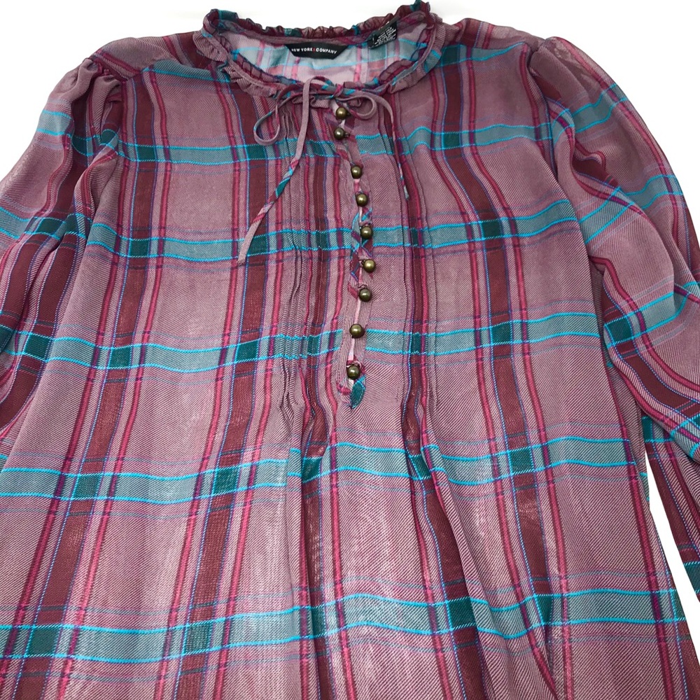 New York & Company Checkered Top